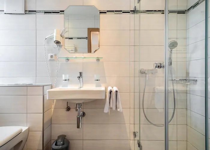 בית הארחה Adler Ebenweiler