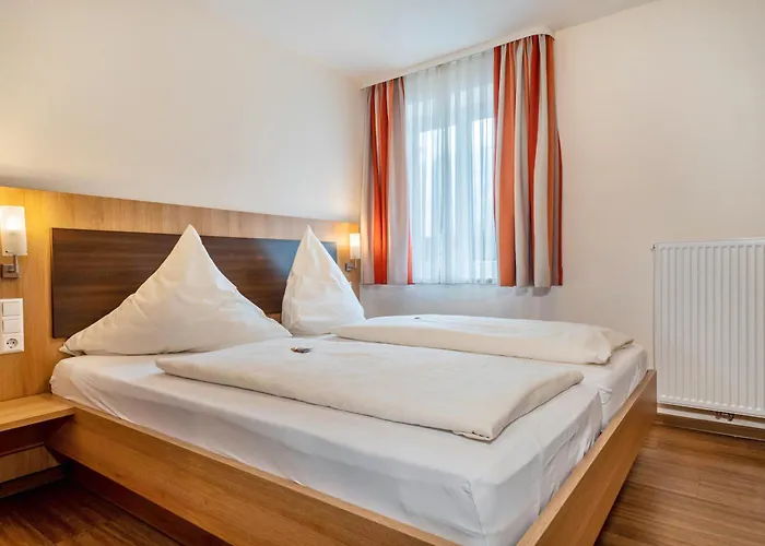 Adler בית הארחה