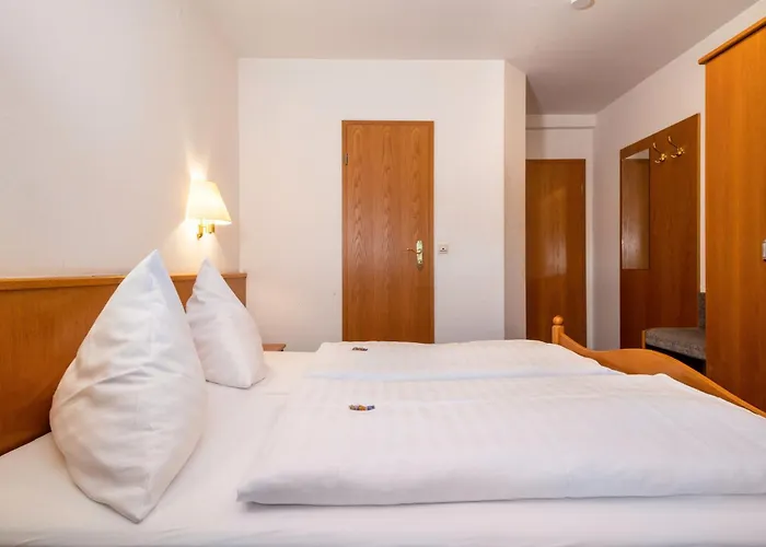 בית הארחה Adler