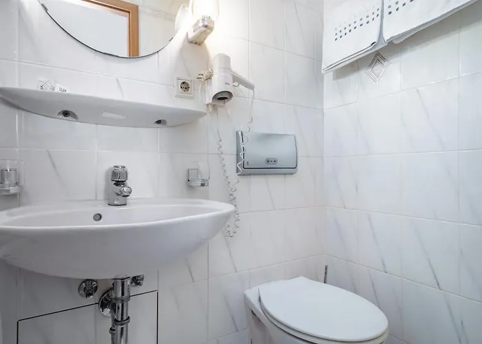 בית הארחה Adler Ebenweiler